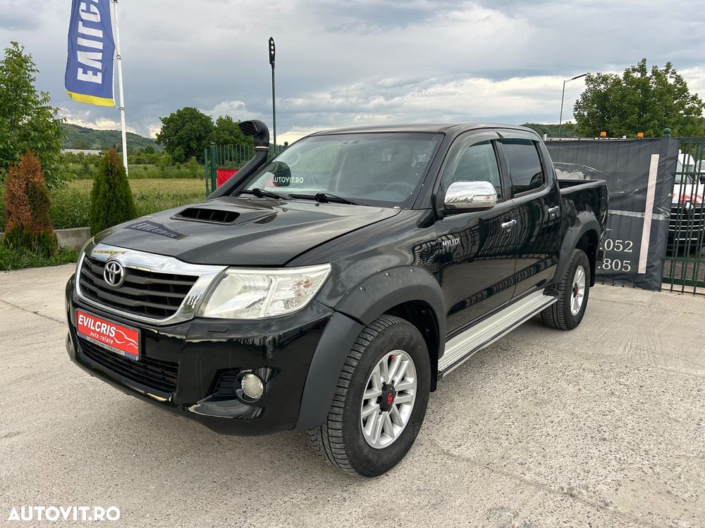 Toyota Hilux - 7