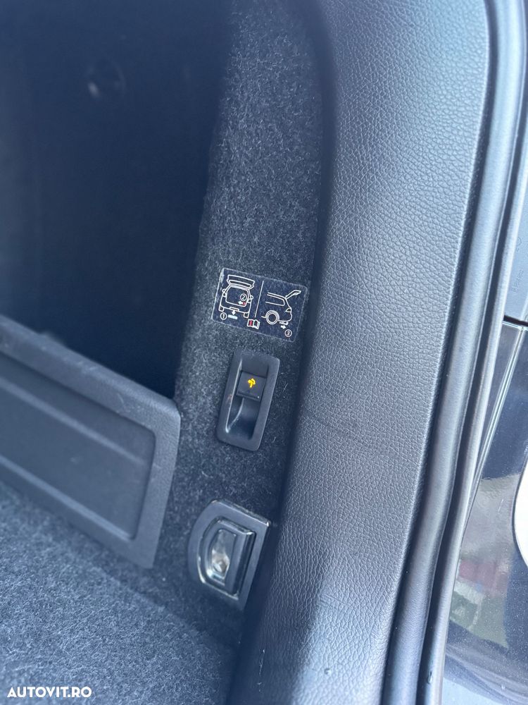 Volkswagen Passat Alltrack - 28