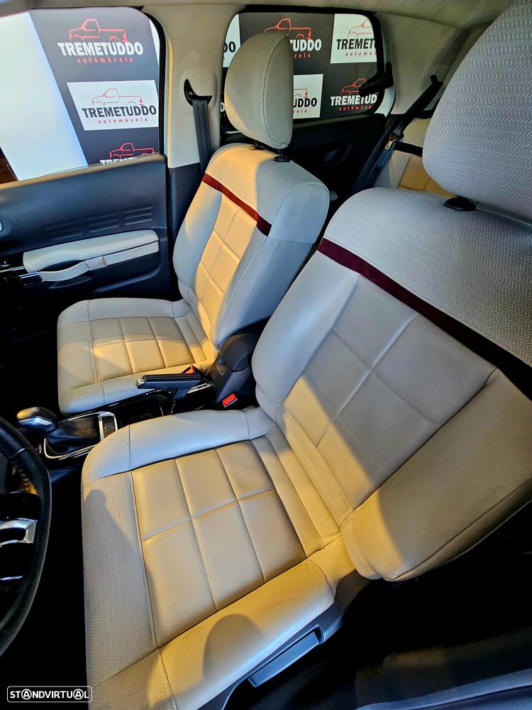 Citroën C4 Cactus 1.2 PureTech Shine EAT6 - 18