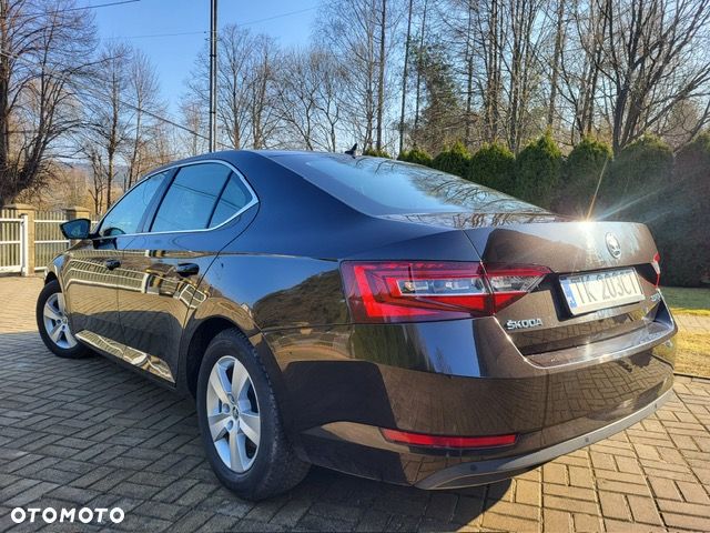 Skoda Superb - 14