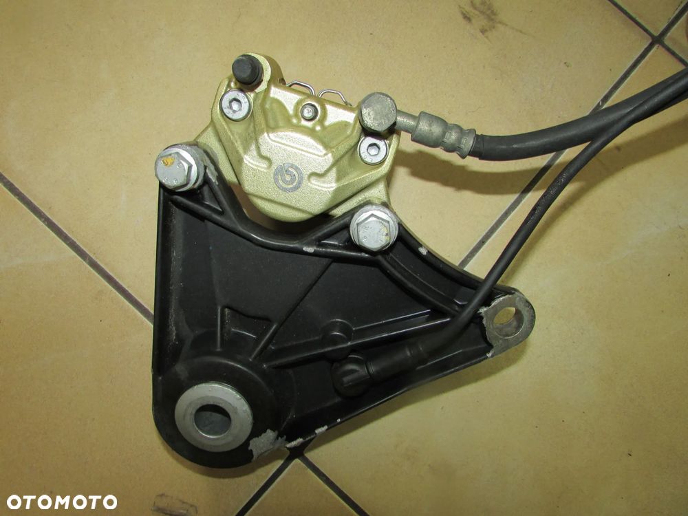 Moto Guzzi Nevada 750 i.e. 2004r zacisk hamulca tył - 1