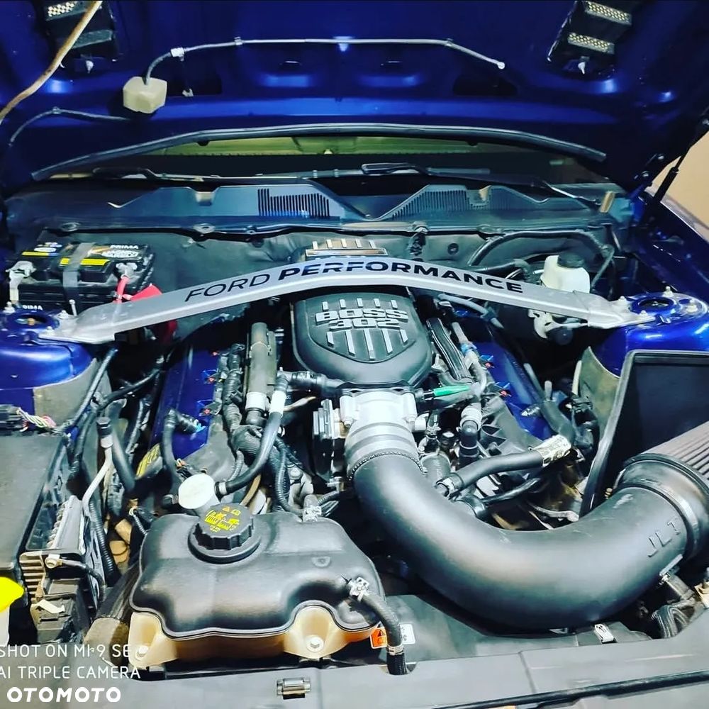 Ford Mustang 5.0 V8 GT - 13