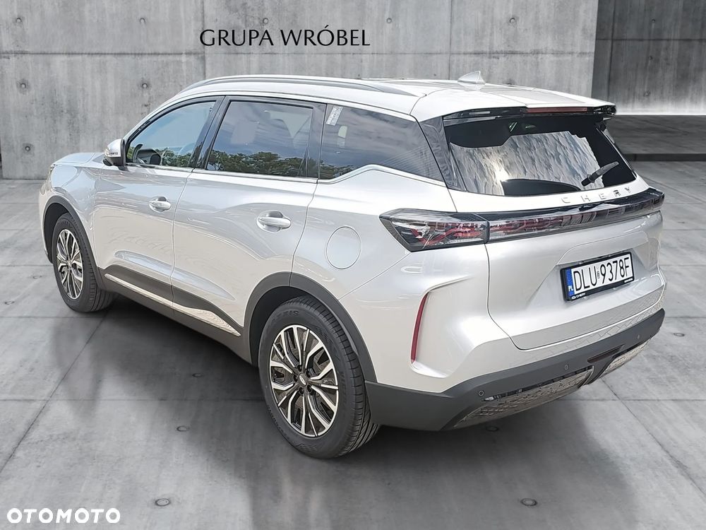 Chery Tiggo 7 1.5 T-GDI Super Hybrid Prestige DHT - 8