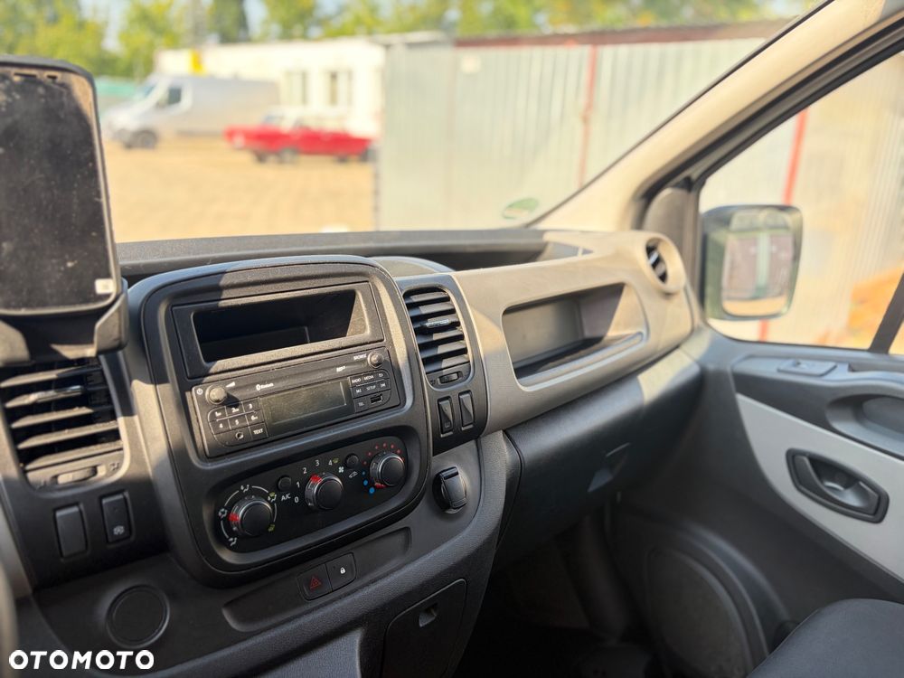 Renault Trafic - 8