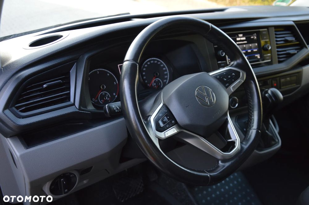 Volkswagen Transporter T6.1 - 11