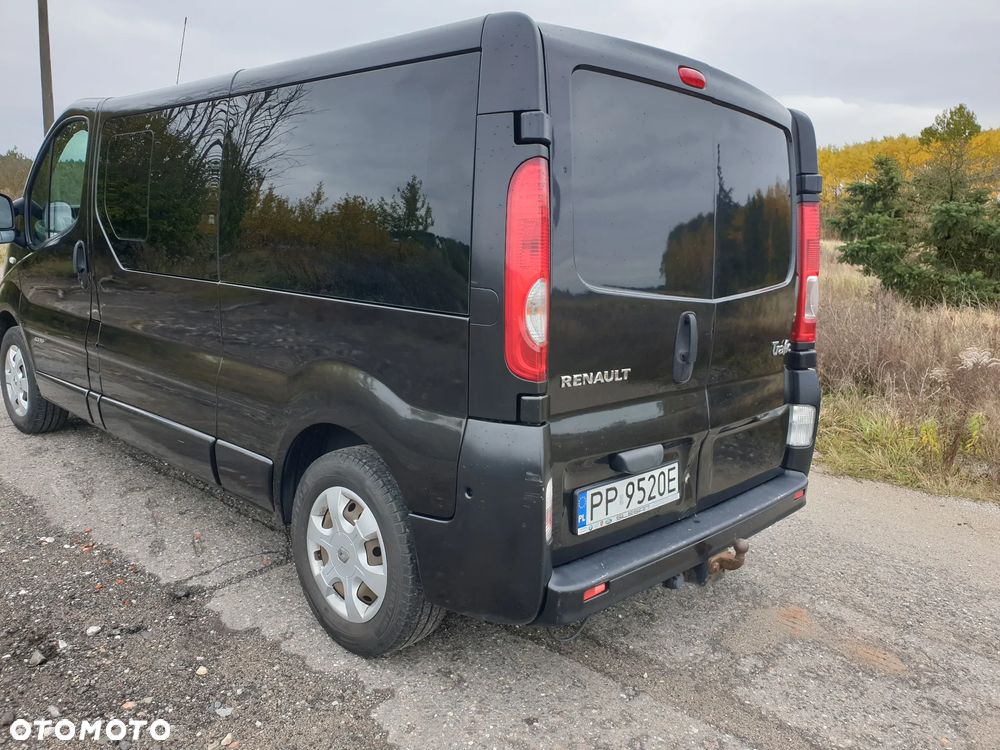 Renault Trafic - 22