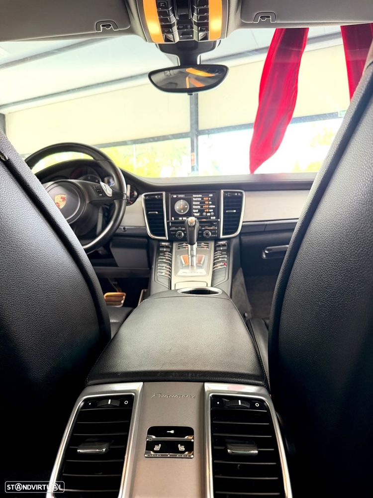 Porsche Panamera 3.0 V6 - 32