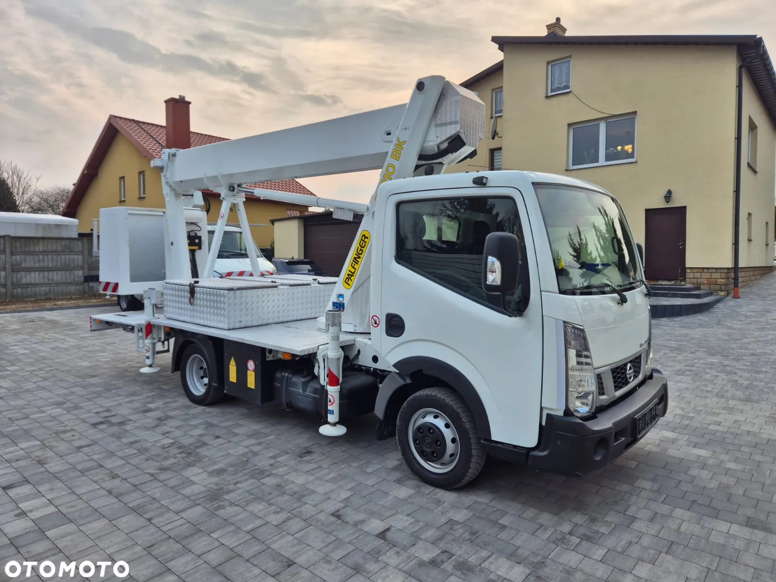 Nissan Cabstar NT400 35.12 Podnośnik koszowy Palfinger P210BK Euro5 Zwyżka (  Ruthmann Wumag Multitel CTE CMC GRS ) - 2