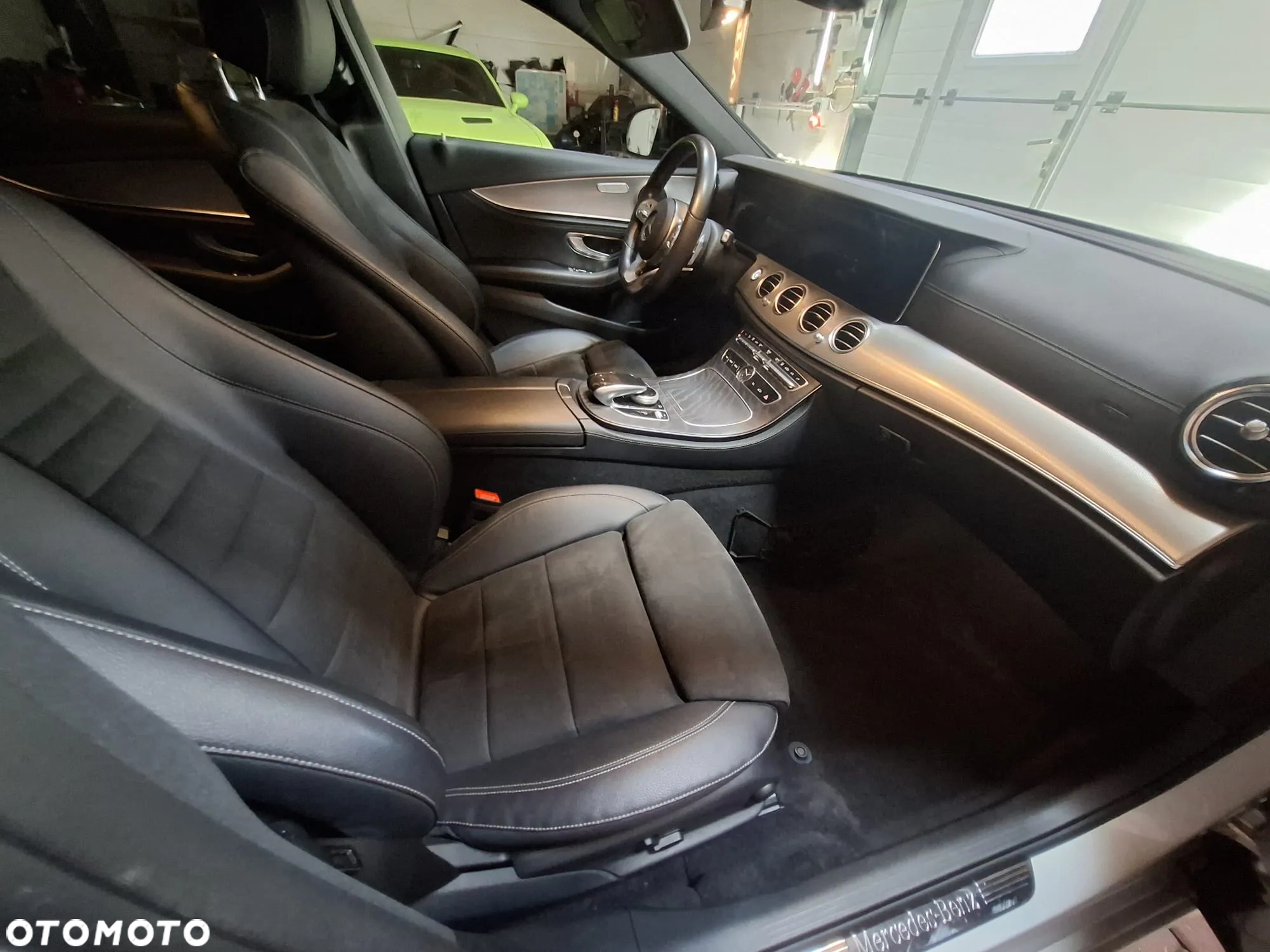 Mercedes-Benz Klasa E 350 9G-TRONIC - 11