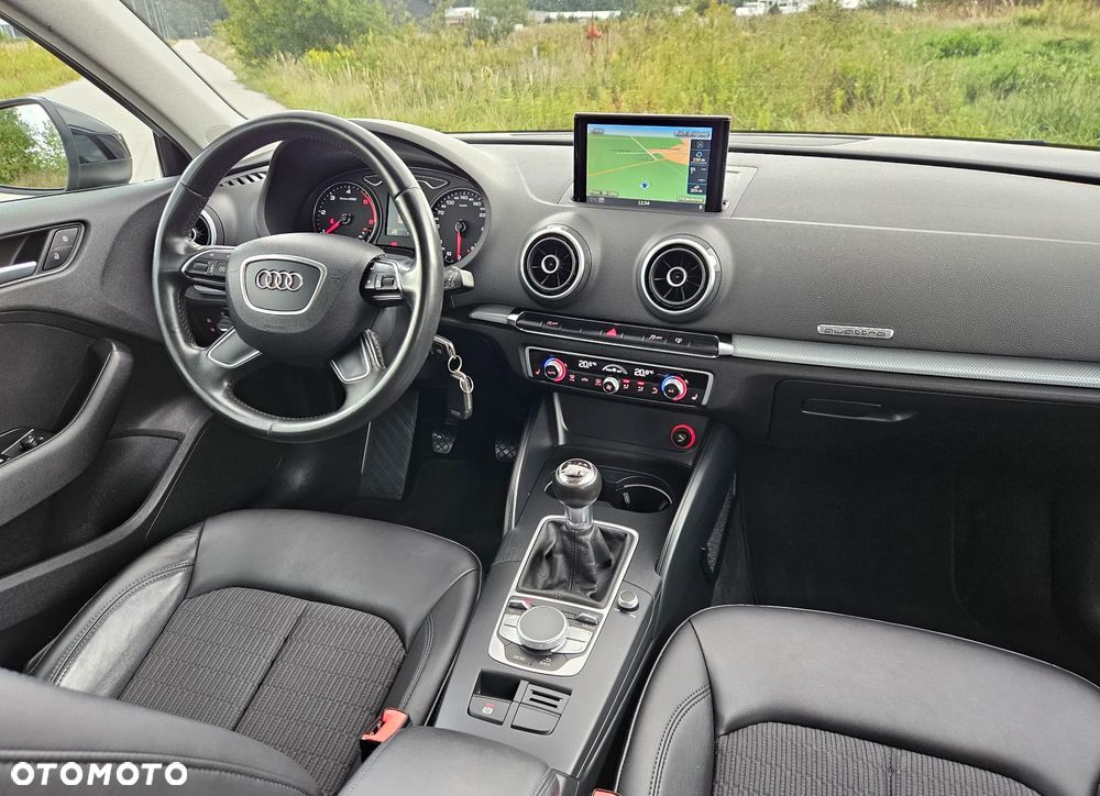 Audi A3 Sportback 2.0 TDI quattro Attraction - 15