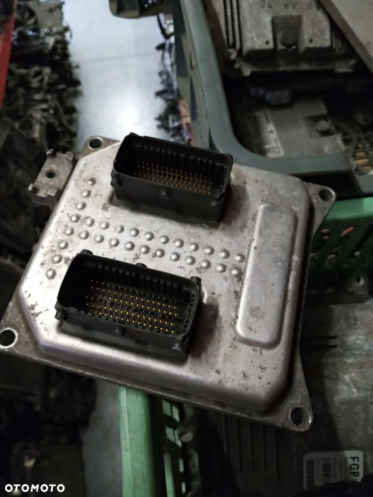 OPEL ASTRA ZAFIRA B STEROWNIK SILNIKA Z18XER - 1