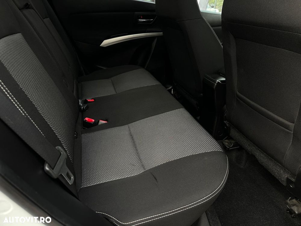 Suzuki SX4 S-Cross - 10