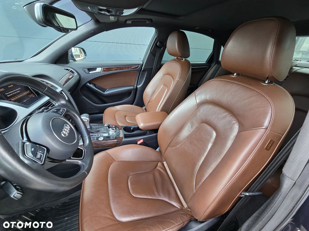Audi A4 Limousine - 16