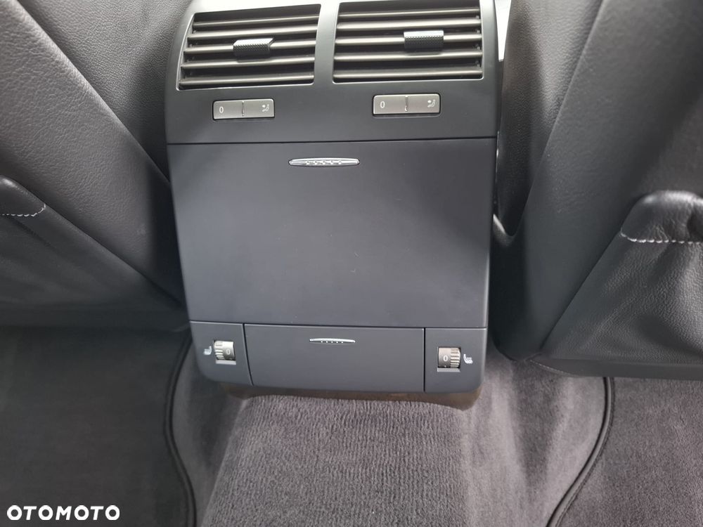 Volkswagen Phaeton 3.0 V6 TDI DPF 4MOTION Automatik (4 Sitzer) - 22