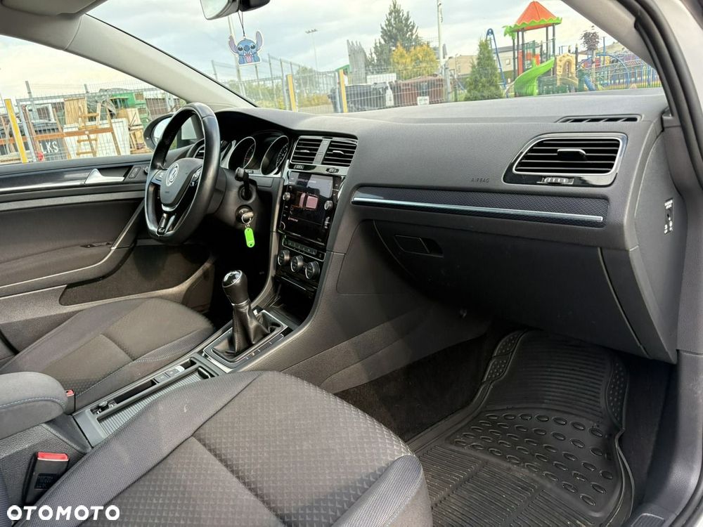 Volkswagen Golf Variant 1.6 TDI BMT Highline - 13