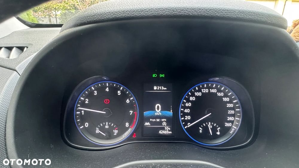 Hyundai Kona - 3