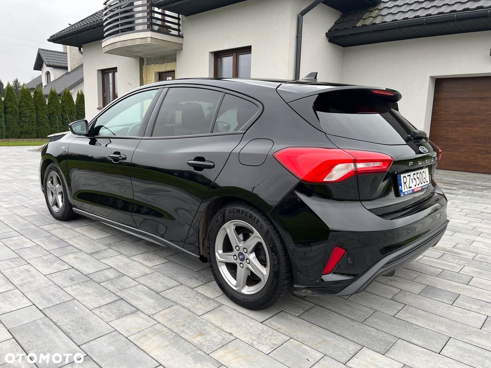 Ford Focus 1.0 EcoBoost ST-Line Black ASS - 4