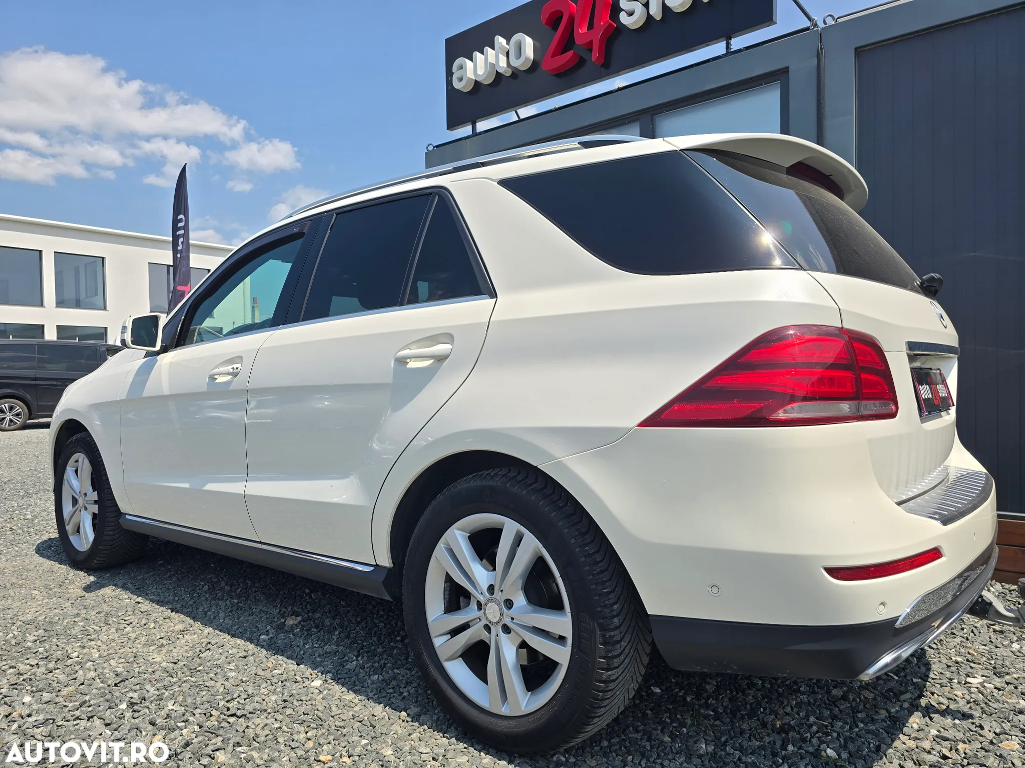 Mercedes-Benz GLE 350 d 4Matic 9G-TRONIC - 4