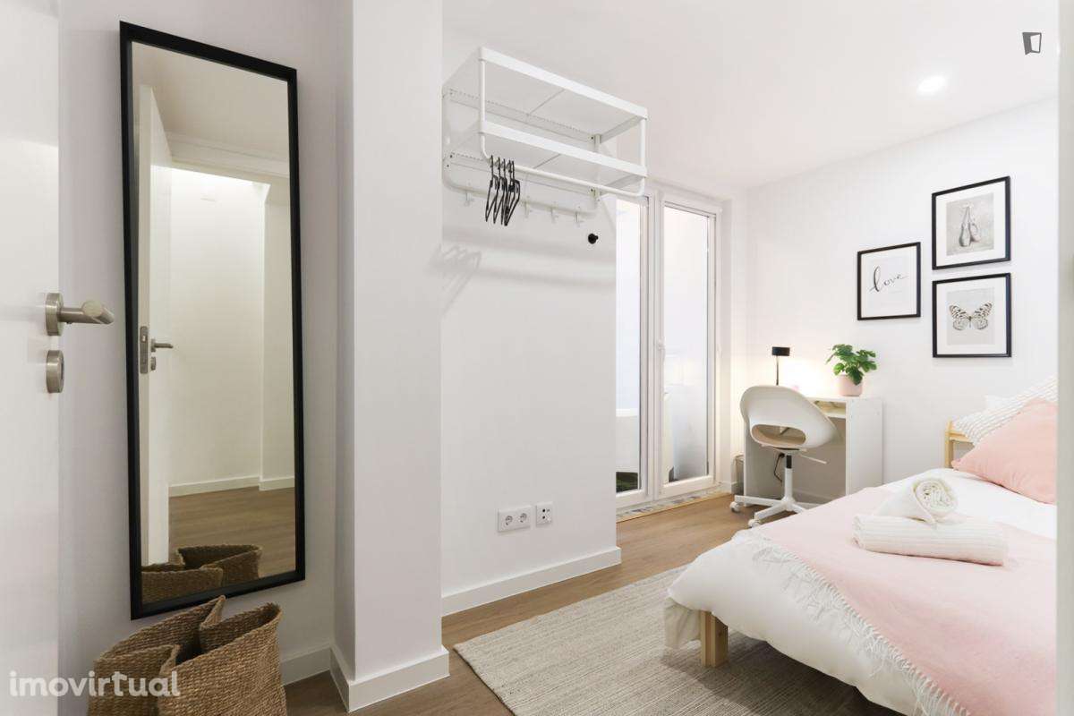 Quarto - localizado em Entrecampos Lisbon - Grande imagem: 3/31