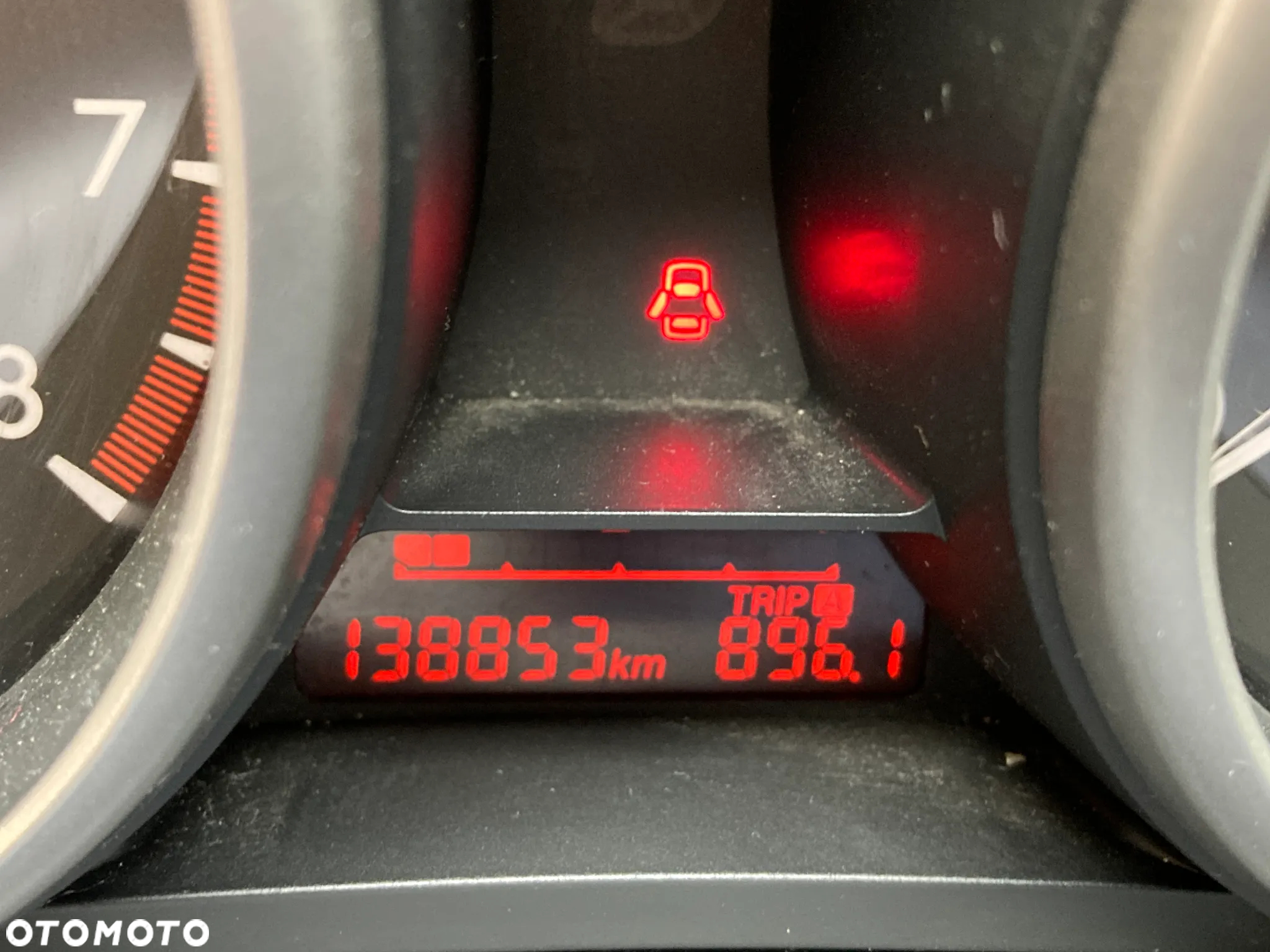 Mazda 5 - 18