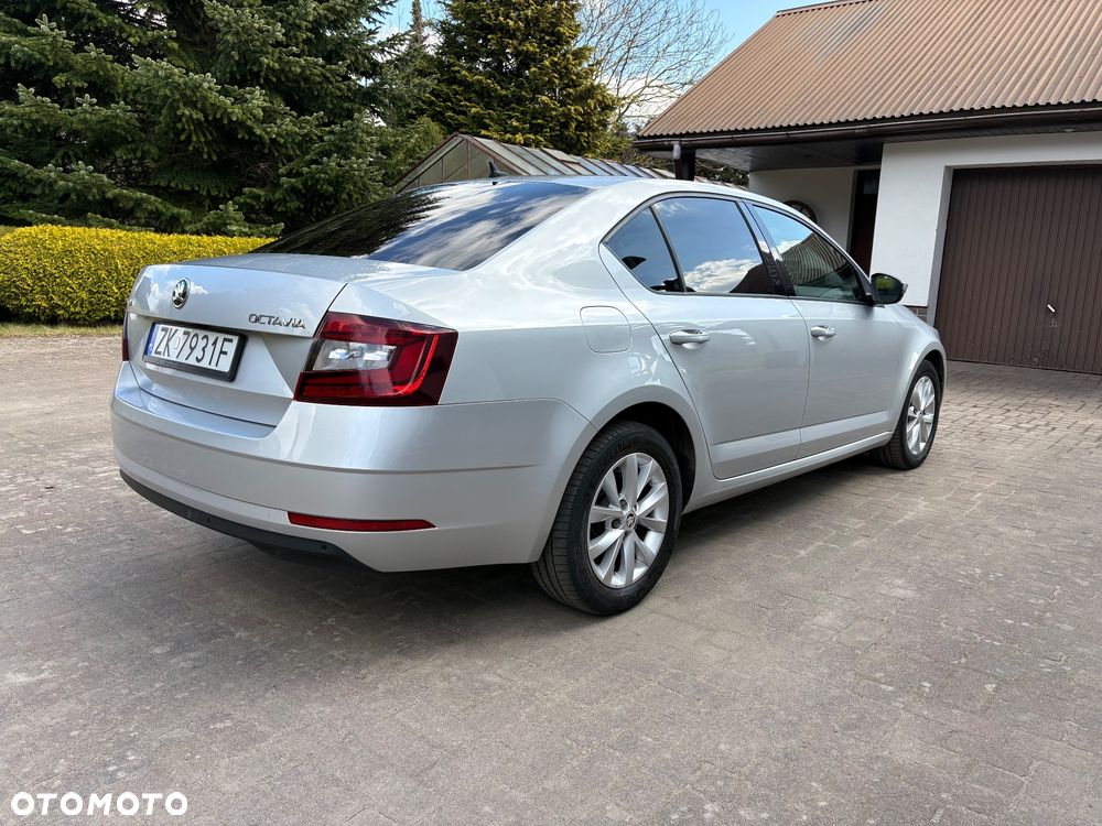 Skoda Octavia - 5
