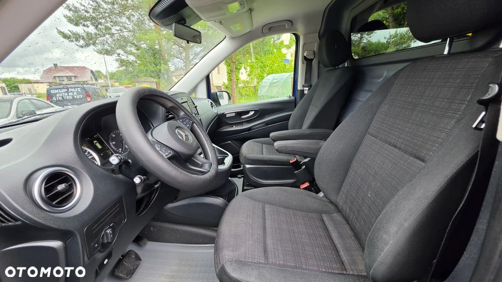 Mercedes-Benz VITO - 21