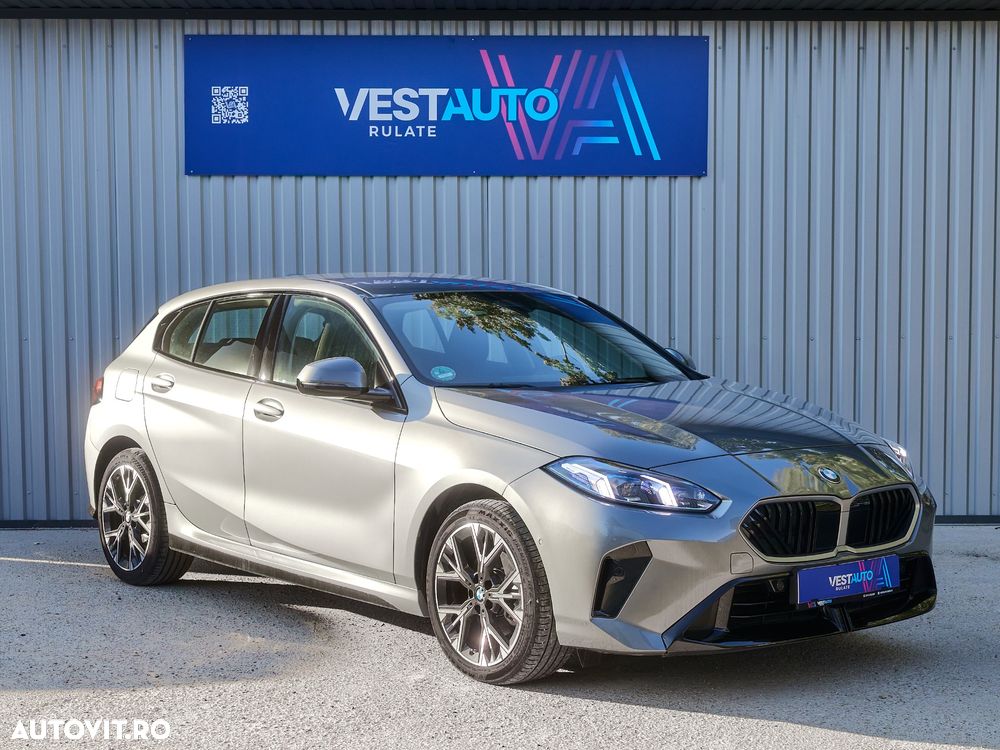 BMW Seria 1 120 AT MHEV - 3
