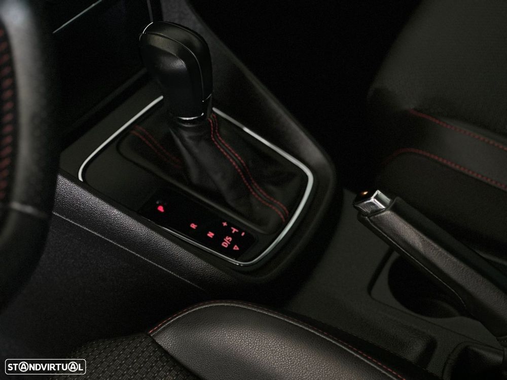 SEAT Leon ST 2.0 TDI FR DSG S/S - 22