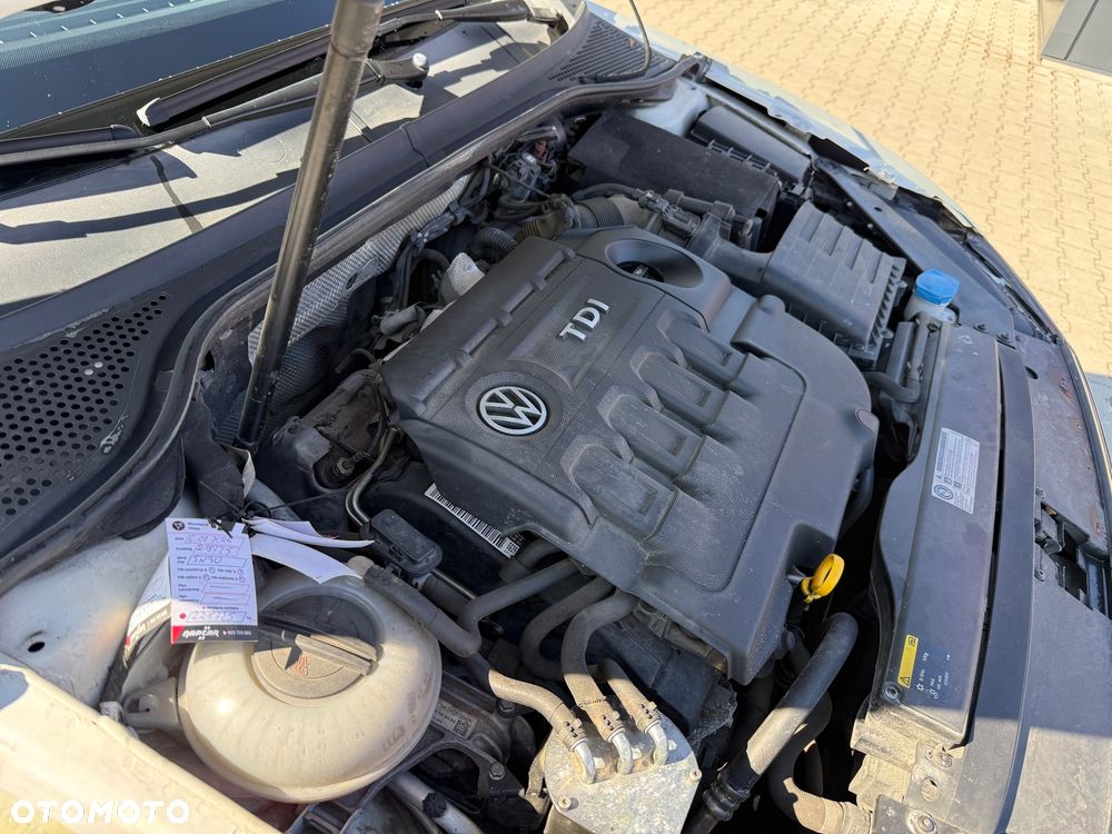 Volkswagen Passat Variant 1.6 TDI BMT Comfortline - 35