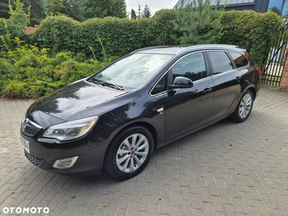 Opel Astra 1.4 T Cosmo - 13