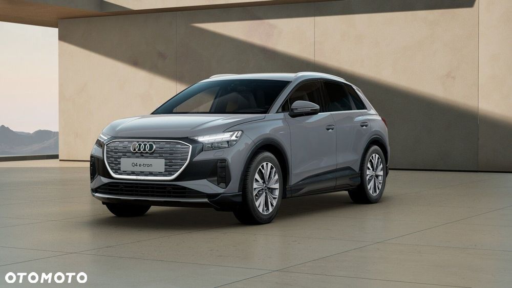 Audi Q4 e-tron - 1