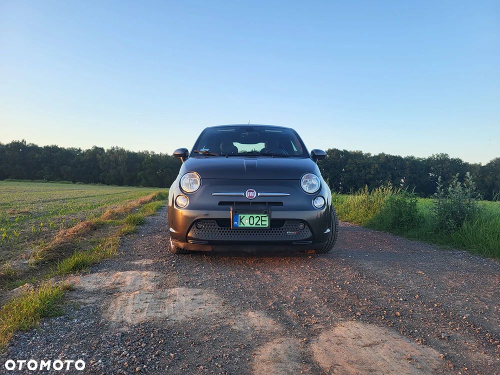 Fiat 500e - 19