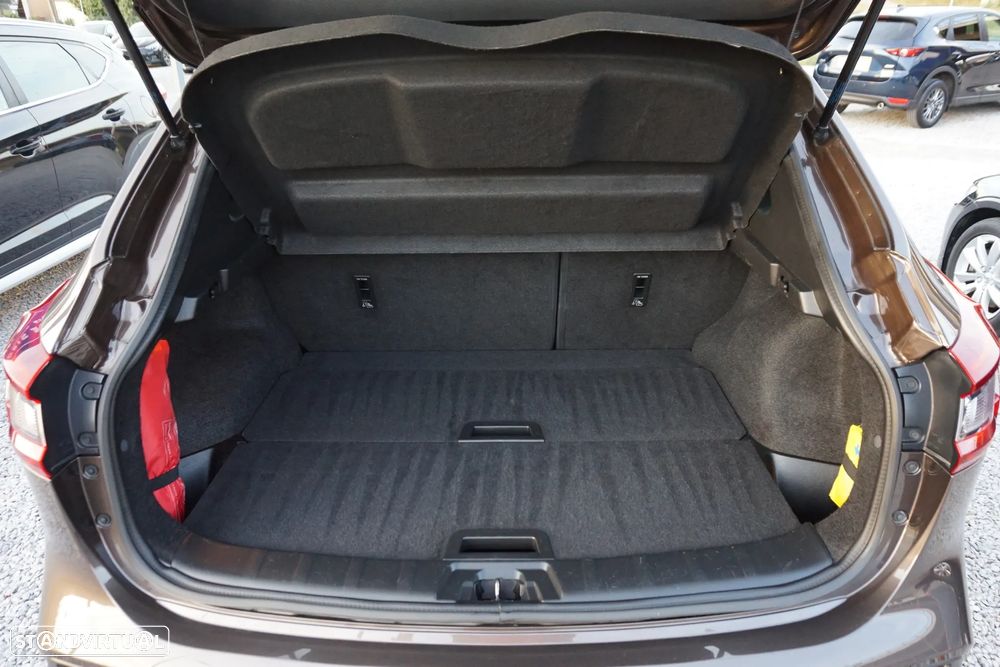 Nissan Qashqai 1.6 dCi N-Connecta 18 Xtronic - 57