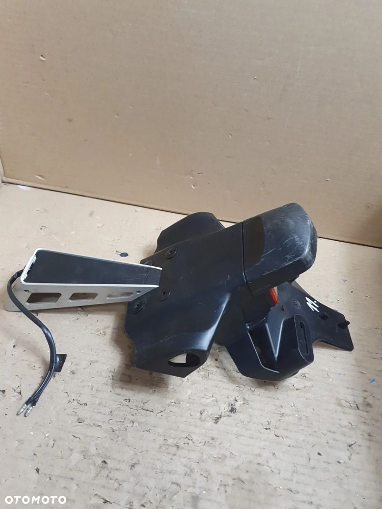 Yamaha YZF-R6 600 RJ11 (2006 - 2007) Mocowanie tablicy - 6