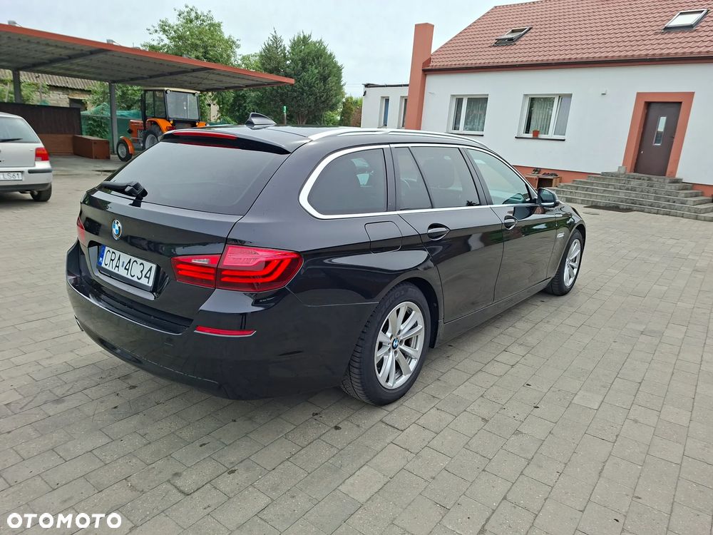 BMW Seria 5 520d Luxury Line - 4