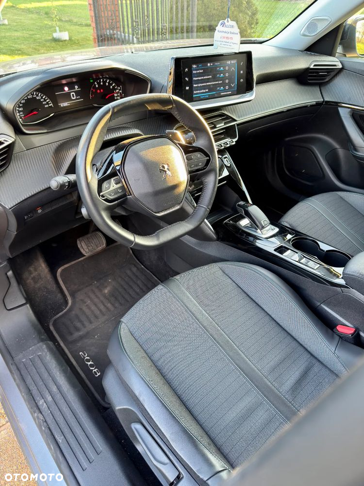 Peugeot 2008 1.2 PureTech Allure S&S EAT8 - 10