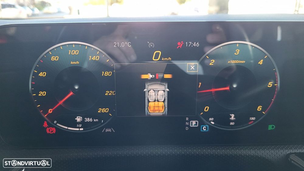 Mercedes-Benz CLA 180 - 25