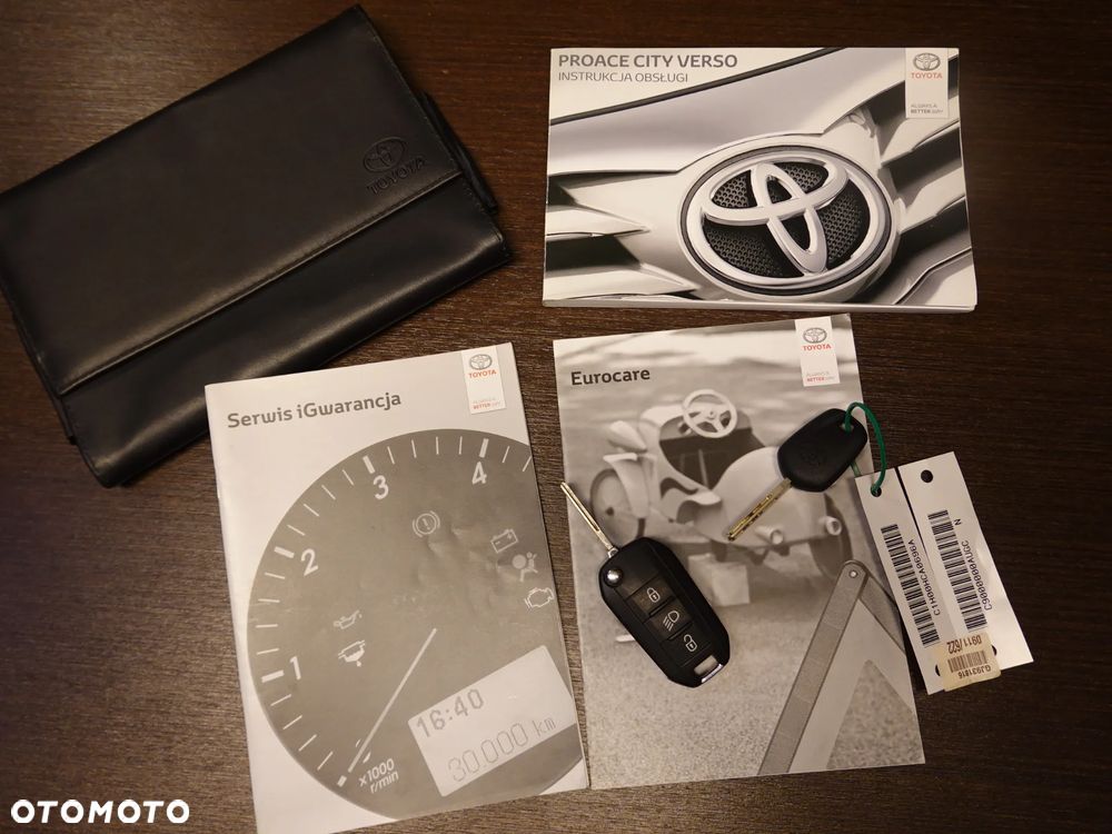 Toyota Proace City Verso Long 1.5 D-4D Business - 19
