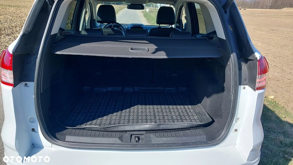 Ford Kuga 2.0 TDCi 4x4 Individual - 16