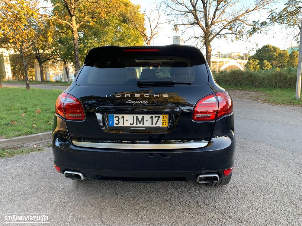 Porsche Cayenne - 9