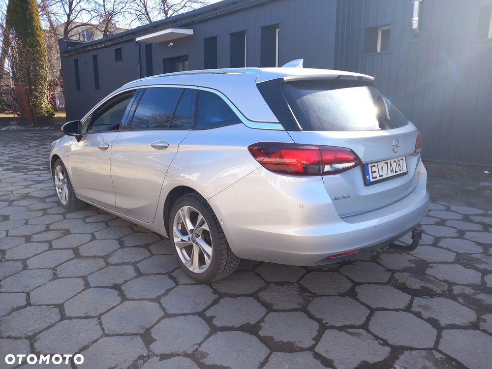 Opel Astra 1.6 CDTI Sport - 4