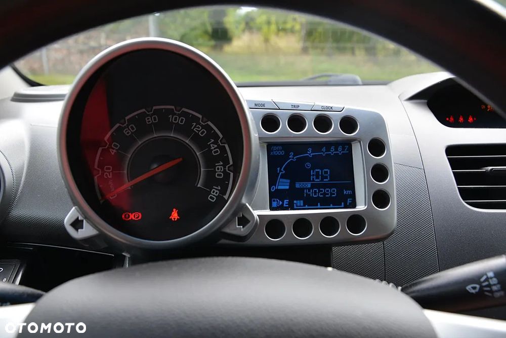 Chevrolet Spark 1.2 LS+ - 23