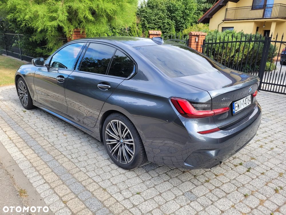 BMW Seria 3 330i xDrive M Sport sport - 4