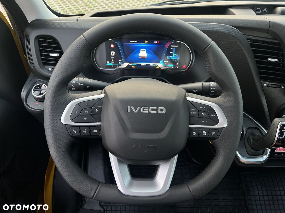 Iveco Daily - 12
