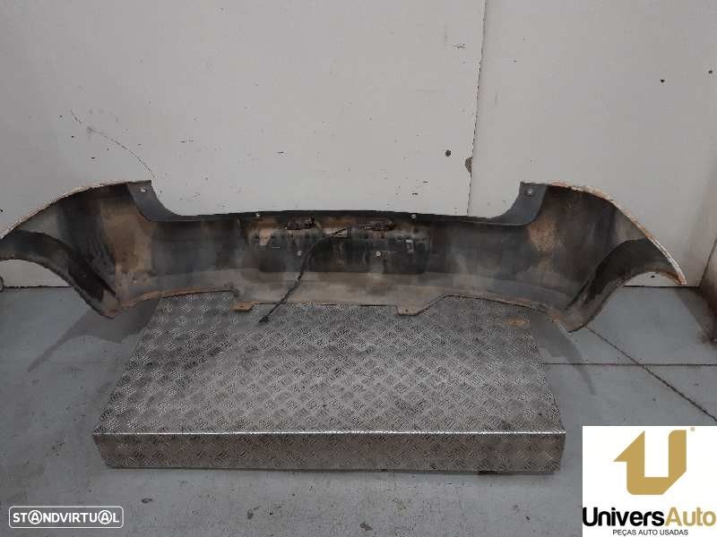 PARA-CHOQUES TRASEIRO OPEL MERIVA A LIMUSINA 2003 - - 5