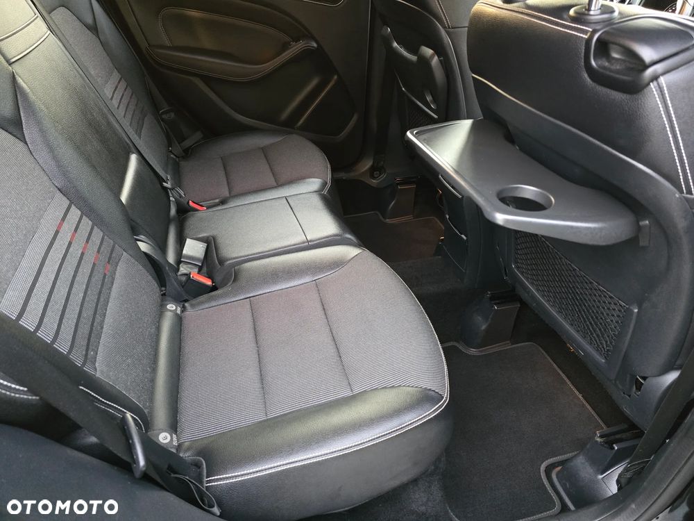 Mercedes-Benz Klasa B 200 BlueEFFICIENCY Edition 1 - 18