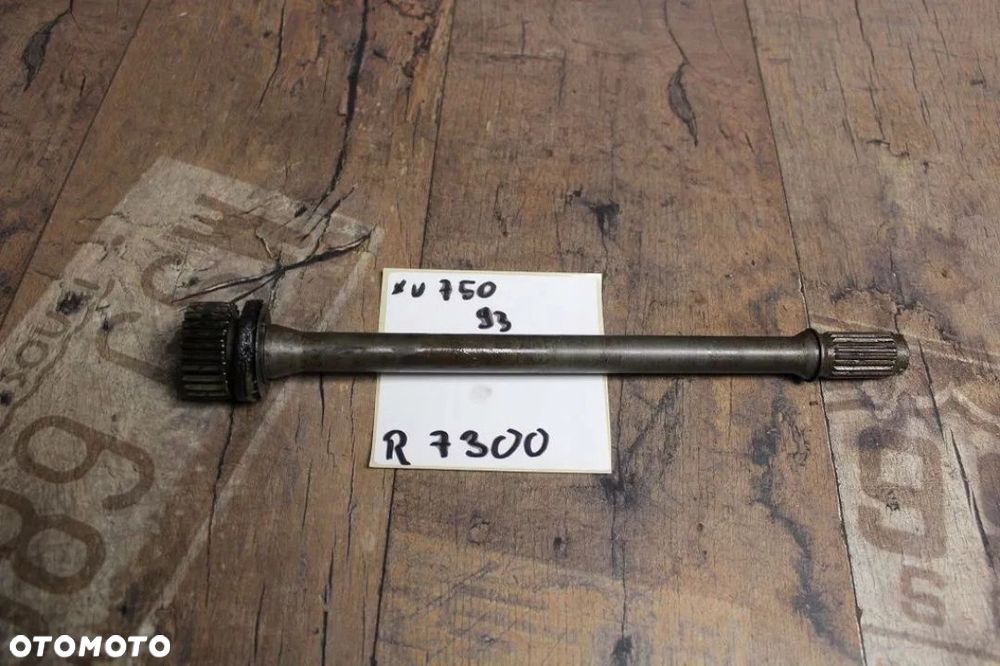 WAŁ KARDANA XV750 VIRAGO - 1