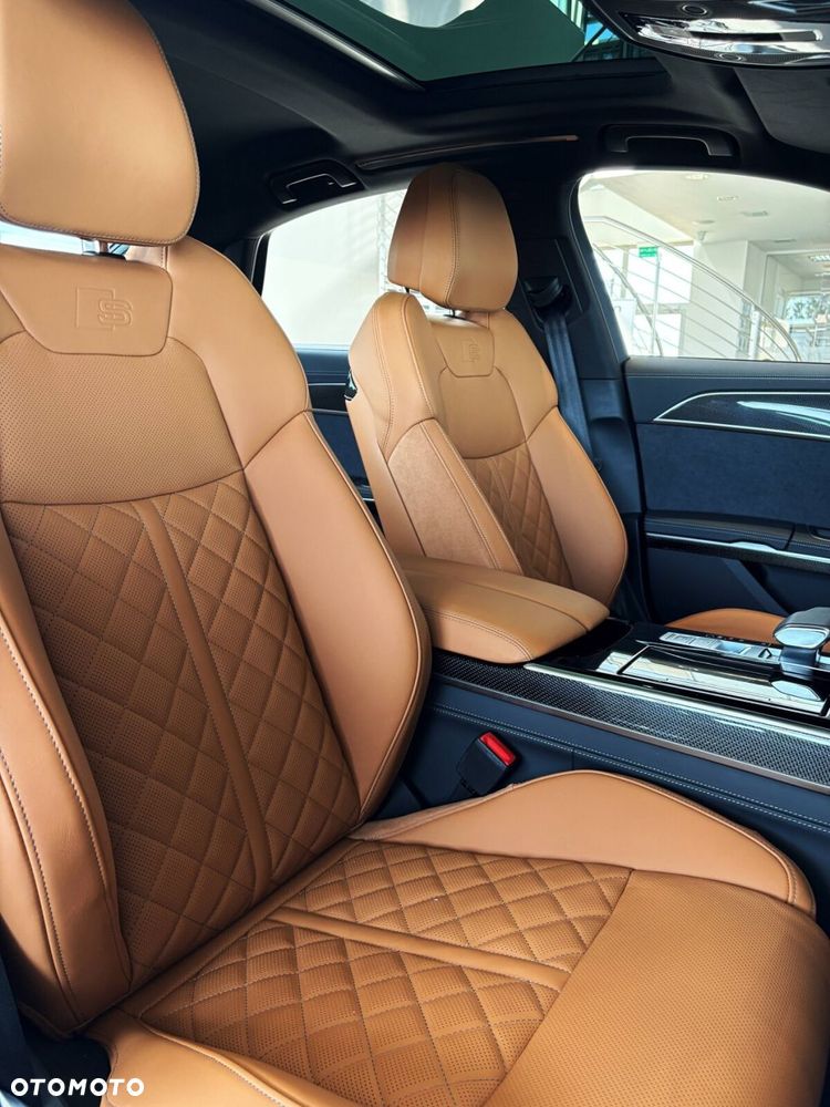 Audi A8 - 23