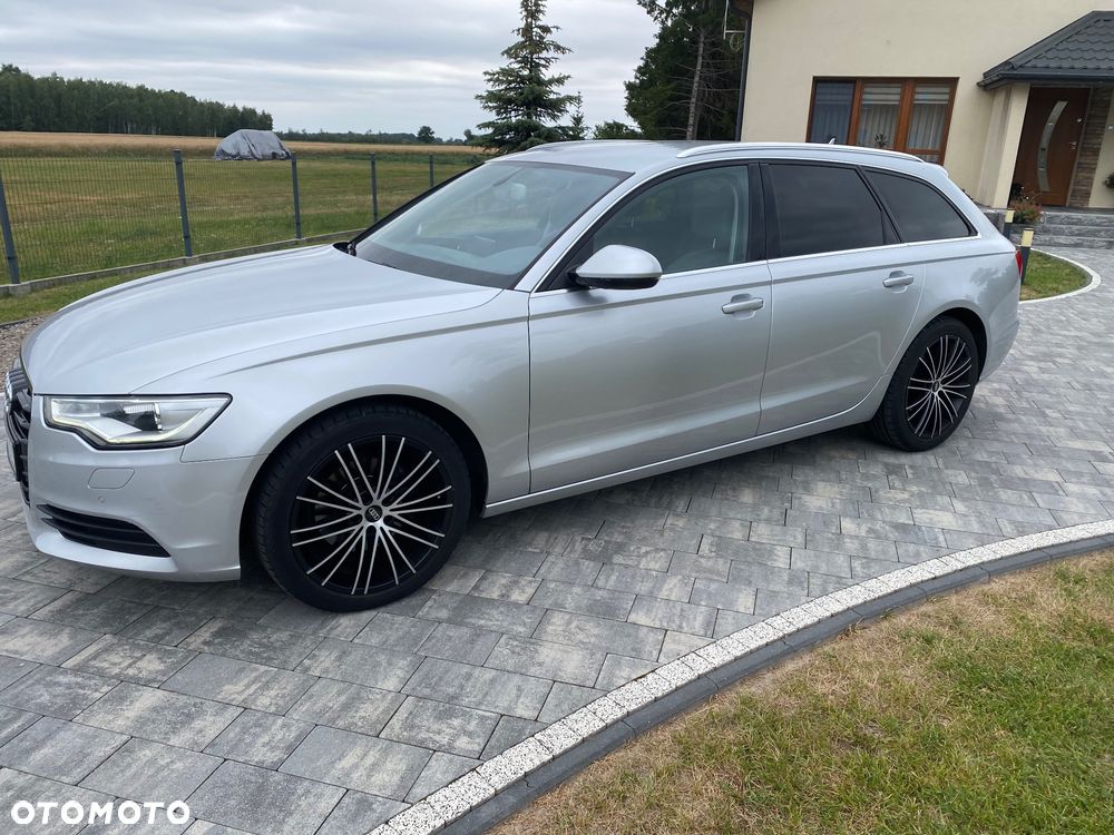 Audi A6 Avant - 1