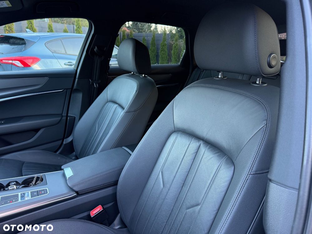 Audi A6 Avant 40 TDI quattro S tronic design - 7